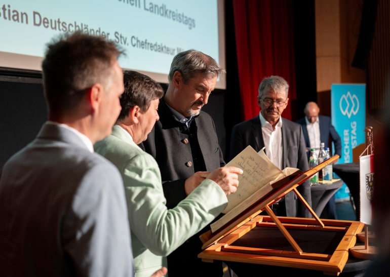 GZ 10 2025 Landkreistag 2025 NEABW 2