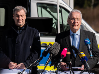 Foto von zwei Personen