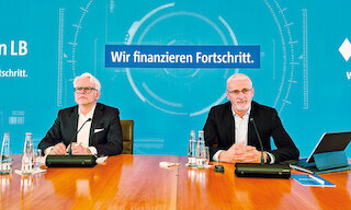 Foto von zwei Personen