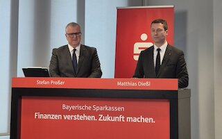 Foto von zwei Personen