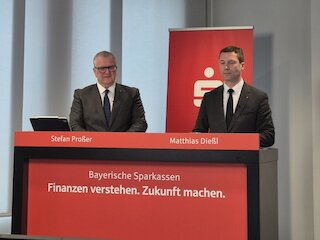 Foto von zwei Personen