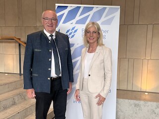Foto von zwei Personen