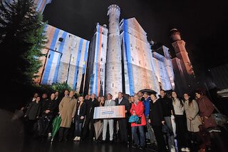 Gruppenbild vor dem Schloß Neuschwanstein.